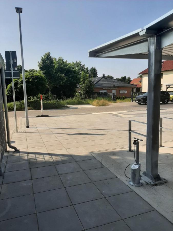 Am Bahnhof Lägenhet Werneuchen Exteriör bild