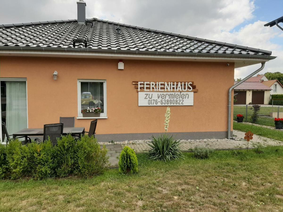 Am Bahnhof Lägenhet Werneuchen Exteriör bild